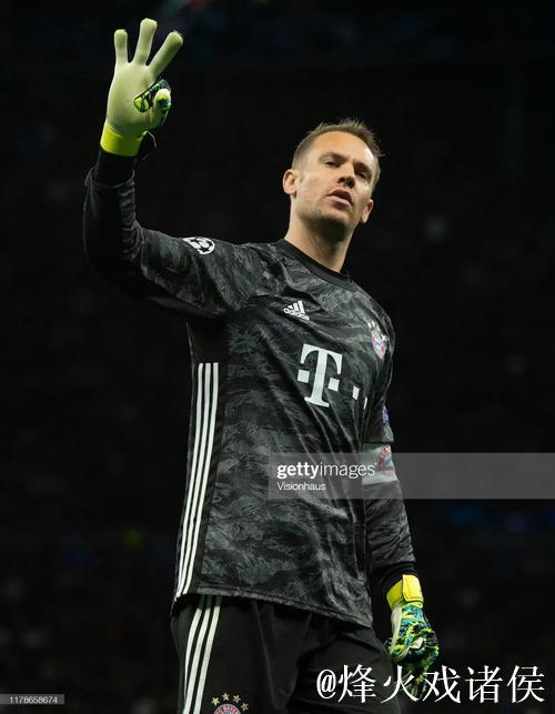 佩雷茨:诺伊尔堪称史上最佳门将;我的初衷是 佩雷茨:诺伊尔堪称史上最佳门将;我的初衷是